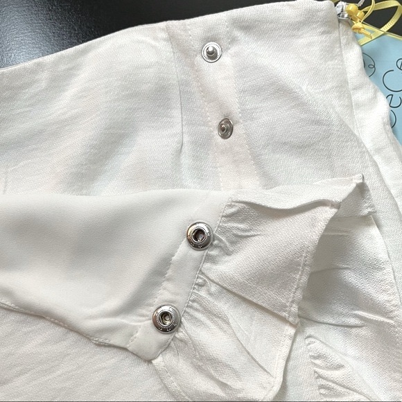 CeCe Ruffle Button Trim High Rise Skort - Picture 9 of 11